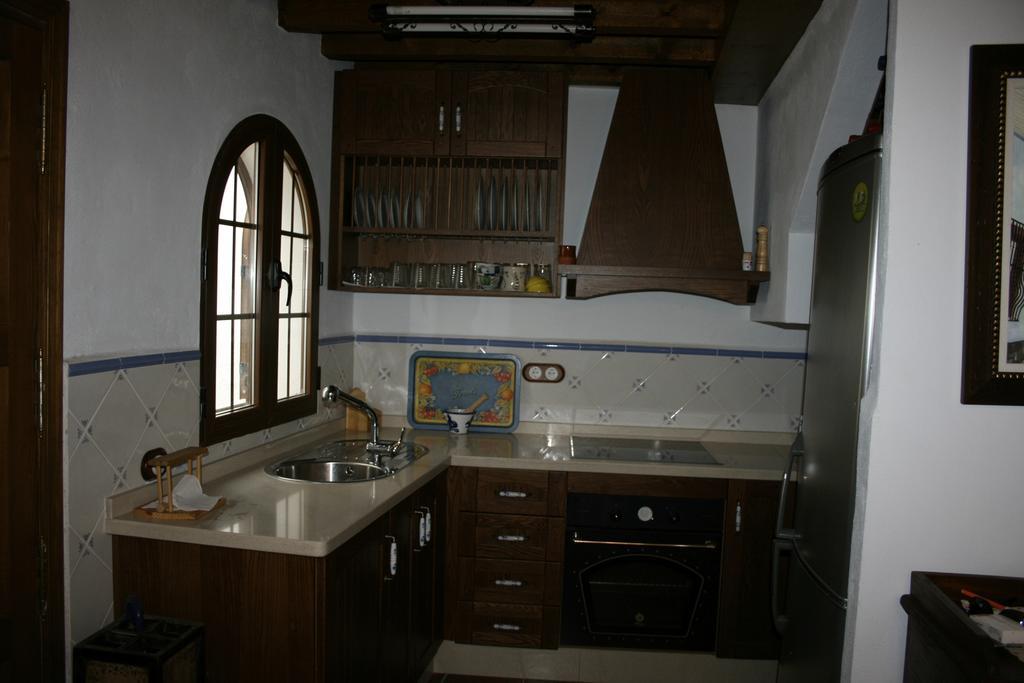 Casa Lentegi Guest House Exterior photo